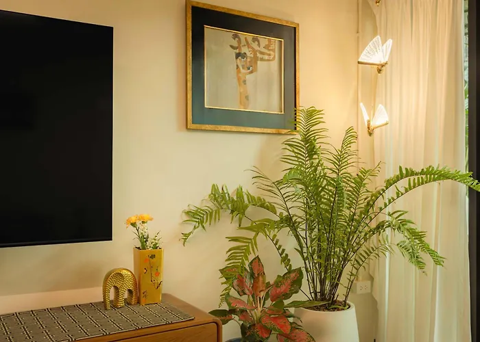 Vakantiehuis Oasis Thai Teak In Sathorn Bangkok